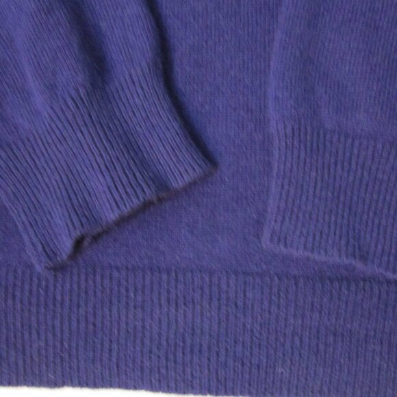 Mens Purple CASHMERE Classic V Neck Pullover Sweater - Picture 4 of 8